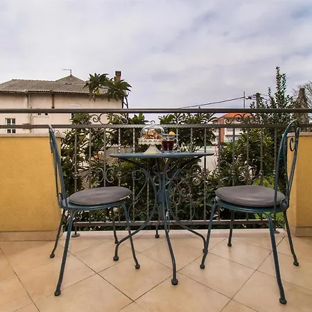 Wishing Well Apartment