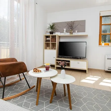 Wishing Well Apartment